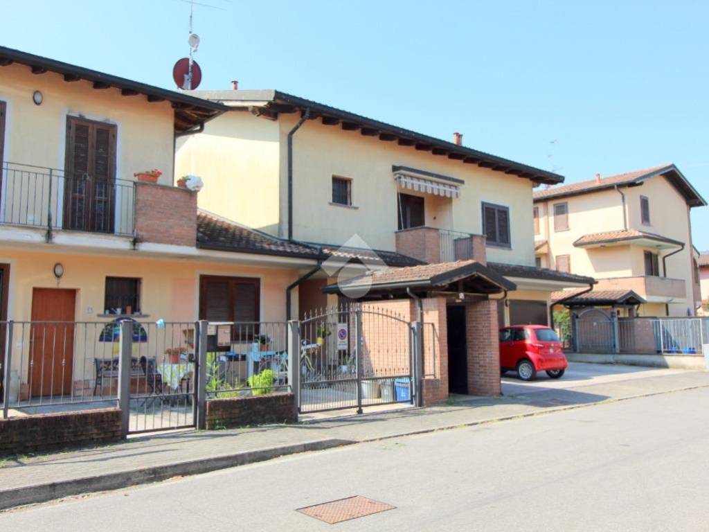 appartamento in vendita a Brembio