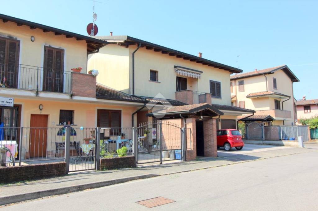 appartamento in vendita a Brembio