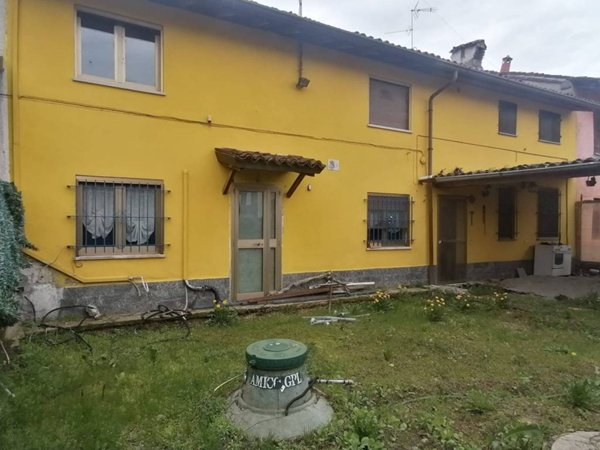 casa indipendente in vendita a Brembio in zona Ca' de Folli