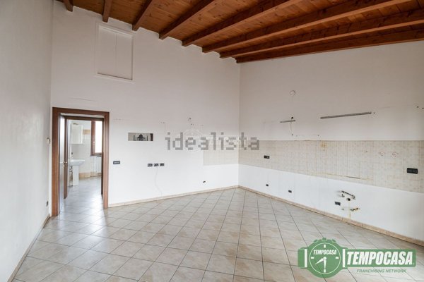appartamento in vendita a Casaletto Lodigiano in zona Gugnano