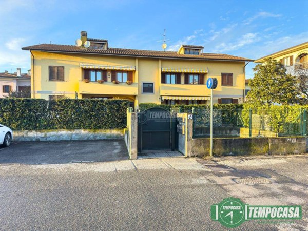 appartamento in vendita a Casaletto Lodigiano in zona Mairano