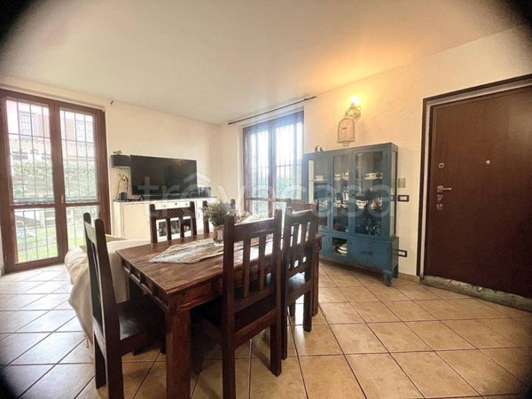 casa indipendente in vendita a Casaletto Lodigiano