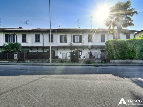casa indipendente in vendita a Casaletto Lodigiano in zona Mairano