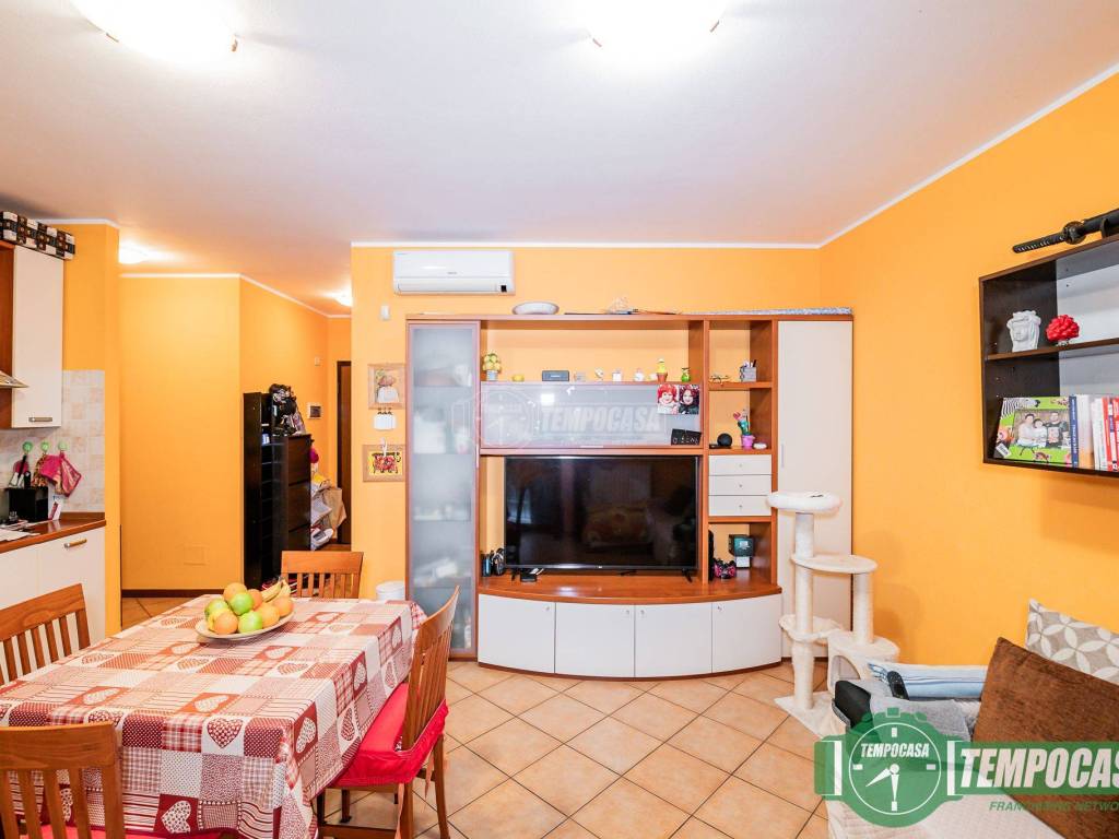 appartamento in vendita a Casaletto Lodigiano in zona Gugnano