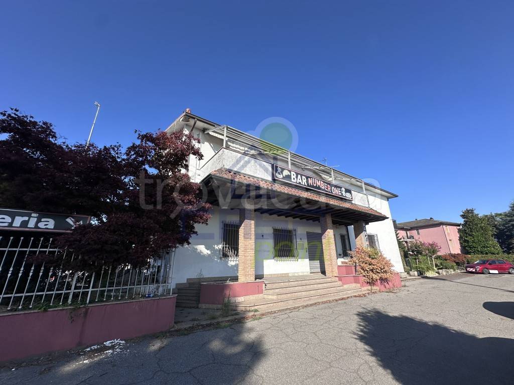 negozio in vendita a Casaletto Lodigiano in zona Mairano