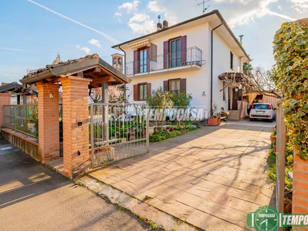casa indipendente in vendita a Casaletto Lodigiano in zona Mairano