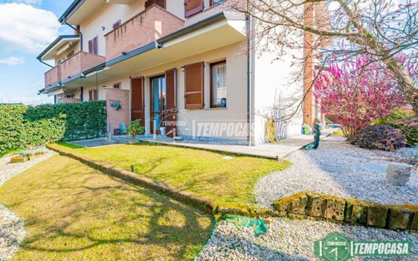 casa indipendente in vendita a Casaletto Lodigiano in zona Mairano