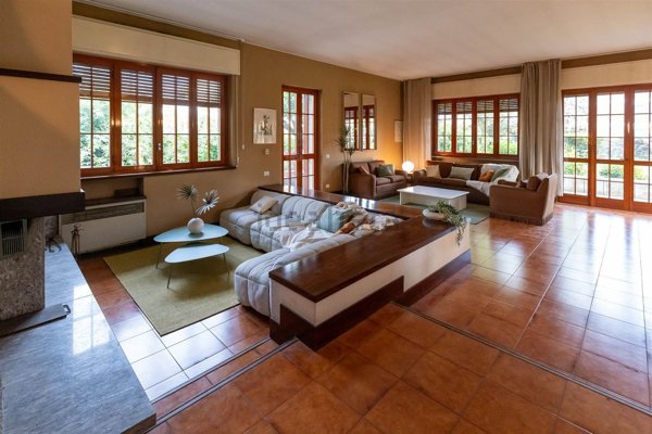 casa indipendente in vendita a Casalmaiocco