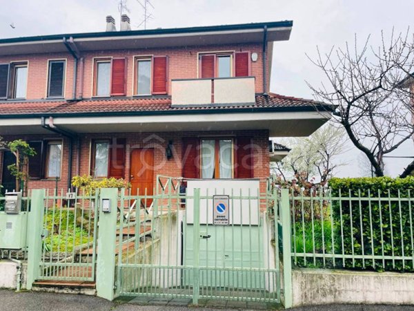 casa indipendente in vendita a Casalmaiocco