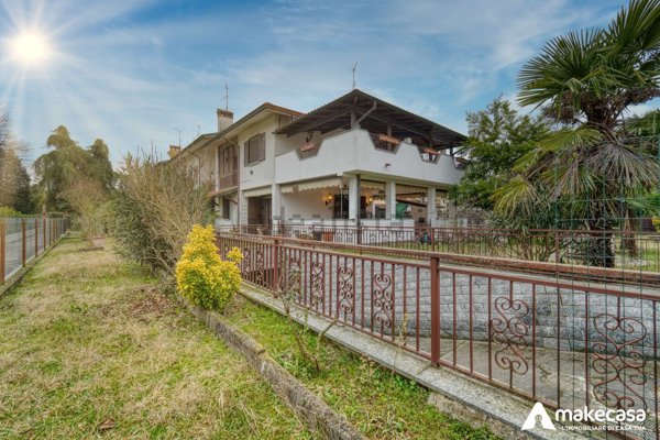 casa indipendente in vendita a Casalmaiocco