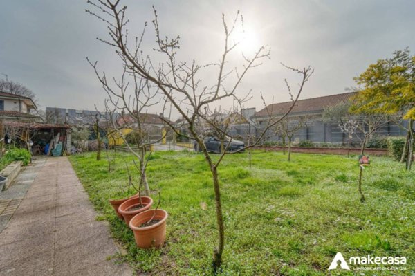 terreno edificabile in vendita a Casalmaiocco