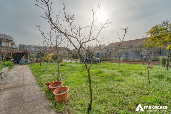 terreno edificabile in vendita a Casalmaiocco
