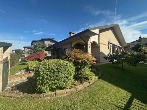 casa indipendente in vendita a Casalmaiocco