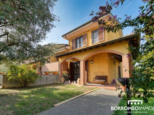 casa indipendente in vendita a Casalmaiocco