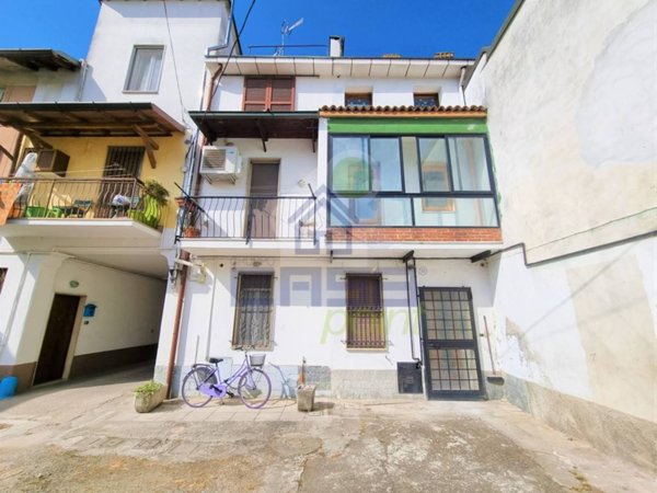 casa indipendente in vendita a Casalpusterlengo