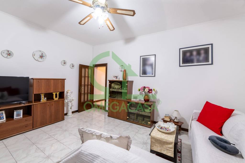 casa indipendente in vendita a Casalpusterlengo