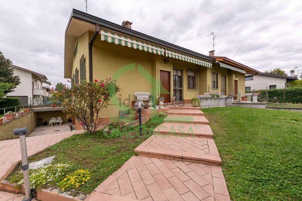 appartamento in vendita a Casalpusterlengo