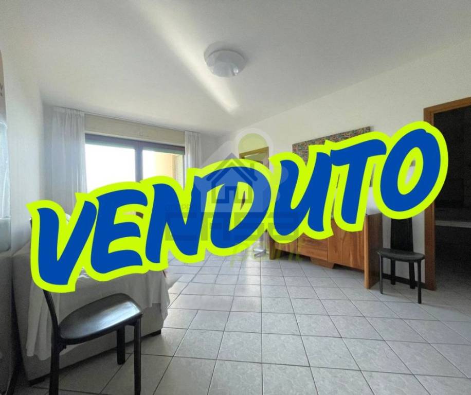 appartamento in vendita a Casalpusterlengo in zona Zorlesco
