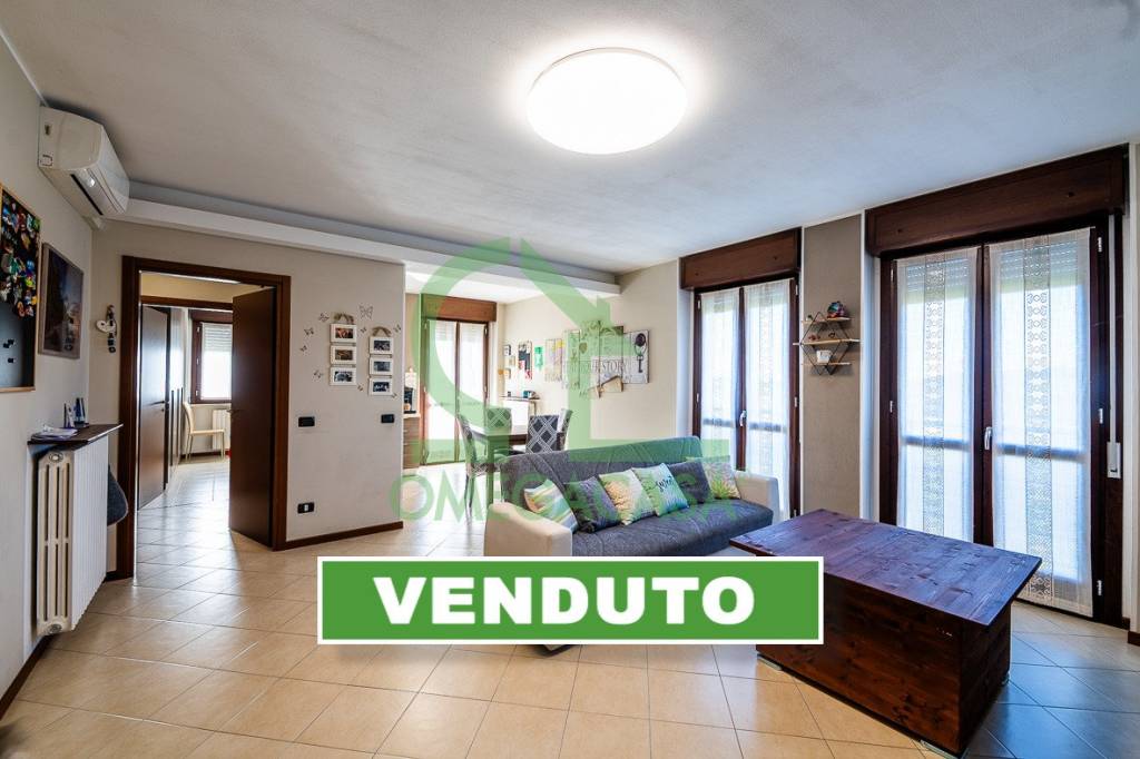 appartamento in vendita a Casalpusterlengo