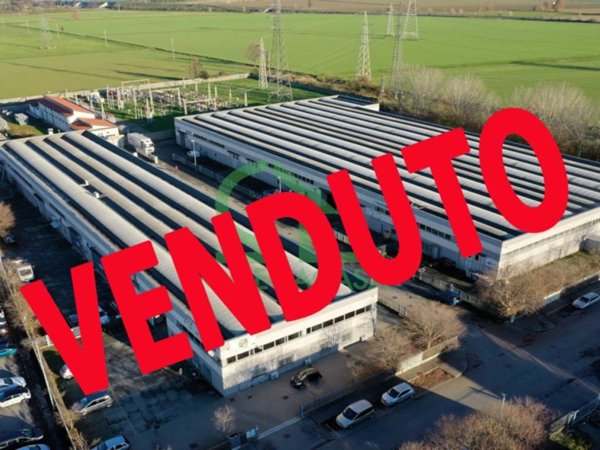 locale commerciale in vendita a Casalpusterlengo