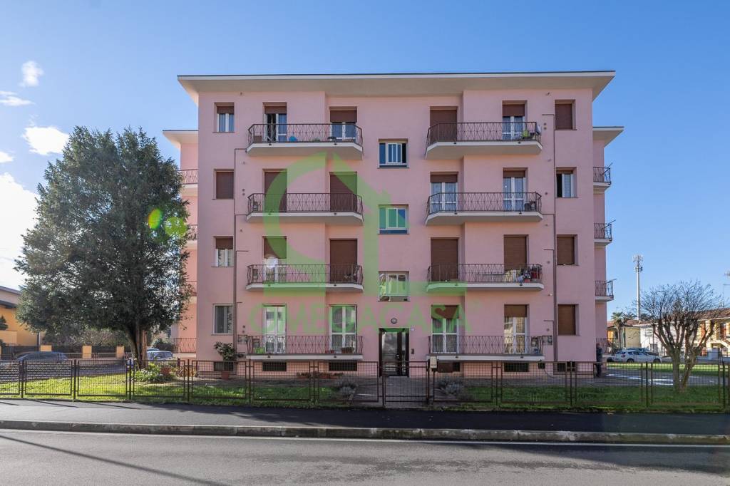 appartamento in vendita a Casalpusterlengo