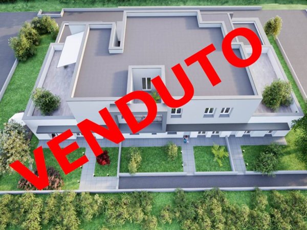 casa indipendente in vendita a Casalpusterlengo