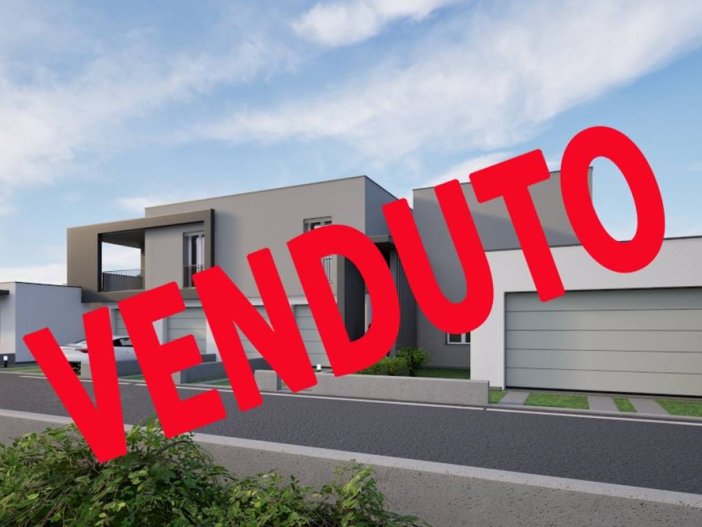 casa indipendente in vendita a Casalpusterlengo