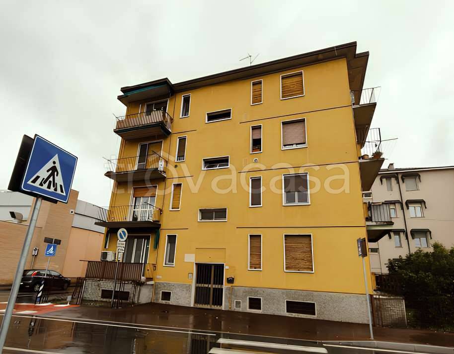 appartamento in vendita a Casalpusterlengo