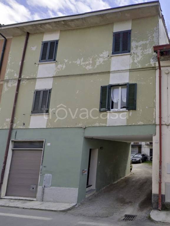 casa indipendente in vendita a Casalpusterlengo in zona Zorlesco