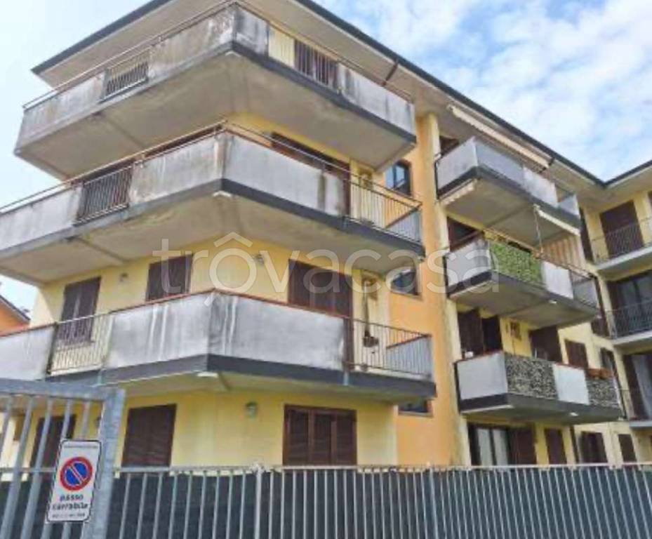 appartamento in vendita a Casalpusterlengo