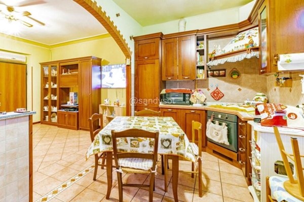 casa indipendente in vendita a Casalpusterlengo in zona Vittadone