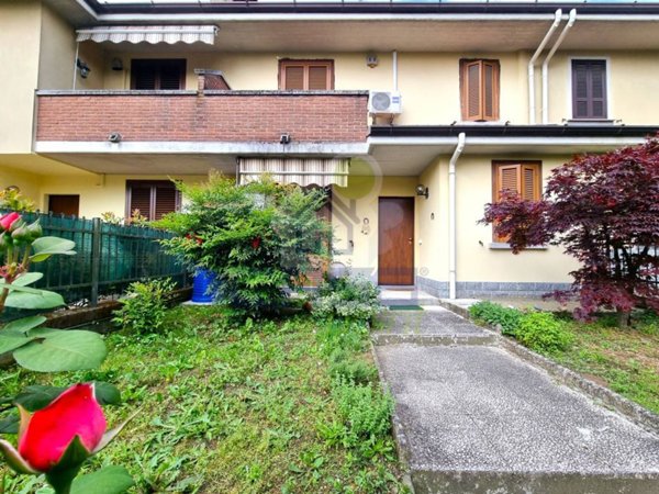 casa indipendente in vendita a Casalpusterlengo