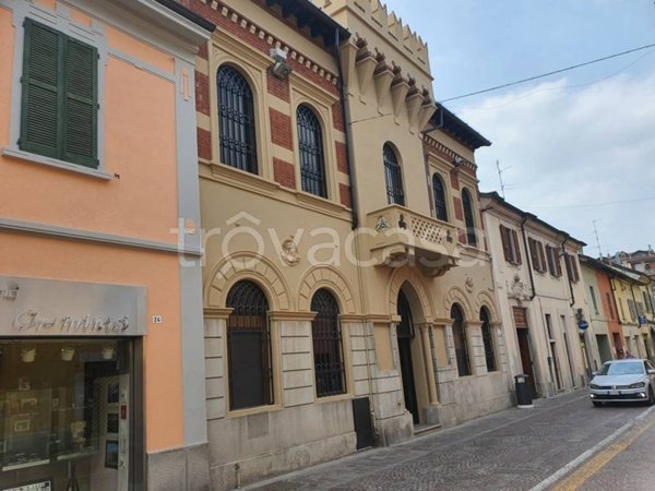ufficio in vendita a Casalpusterlengo