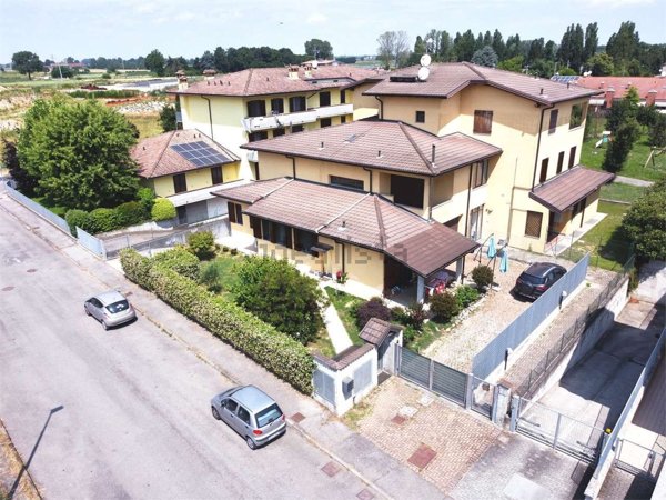 appartamento in vendita a Casalpusterlengo