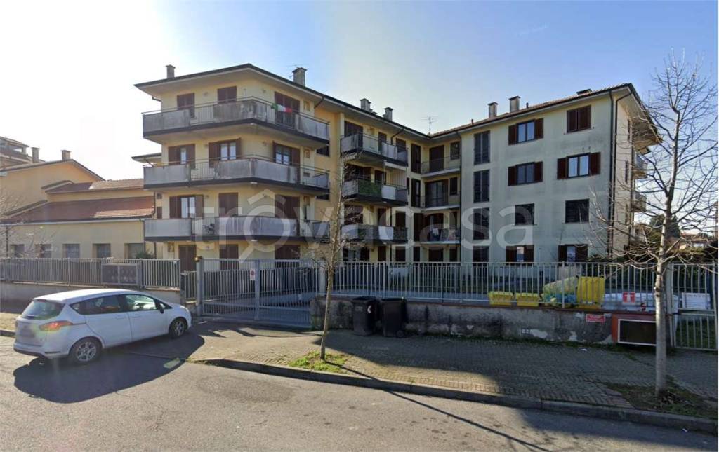 appartamento in vendita a Casalpusterlengo