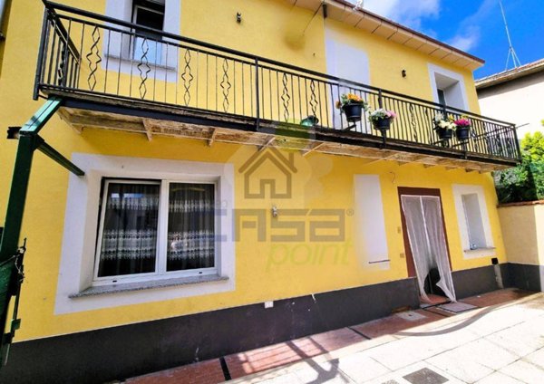 casa indipendente in vendita a Casalpusterlengo