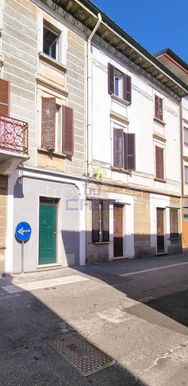 casa indipendente in vendita a Casalpusterlengo