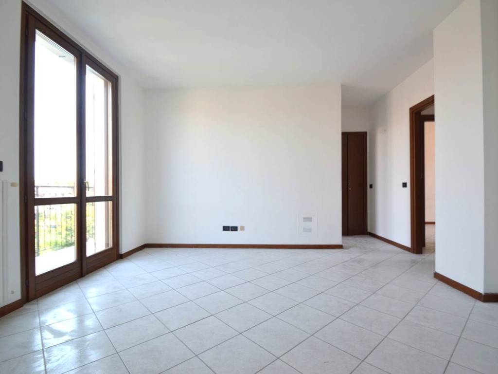 appartamento in vendita a Casalpusterlengo in zona Zorlesco