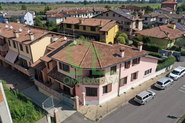 appartamento in vendita a Casalpusterlengo