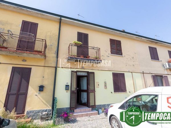 casa indipendente in vendita a Casalpusterlengo
