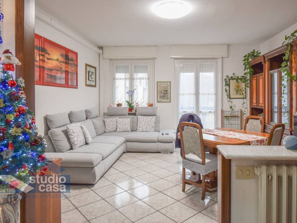 appartamento in vendita a Casalpusterlengo