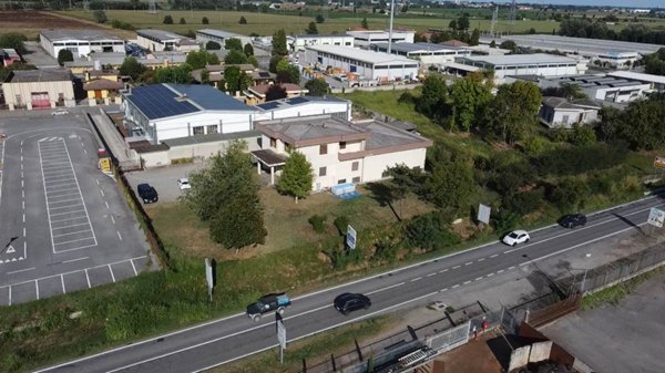 terreno edificabile in vendita a Casalpusterlengo