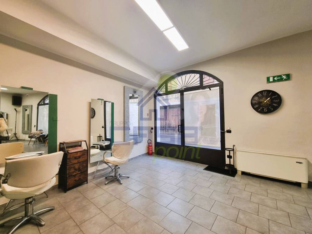 negozio in vendita a Casalpusterlengo