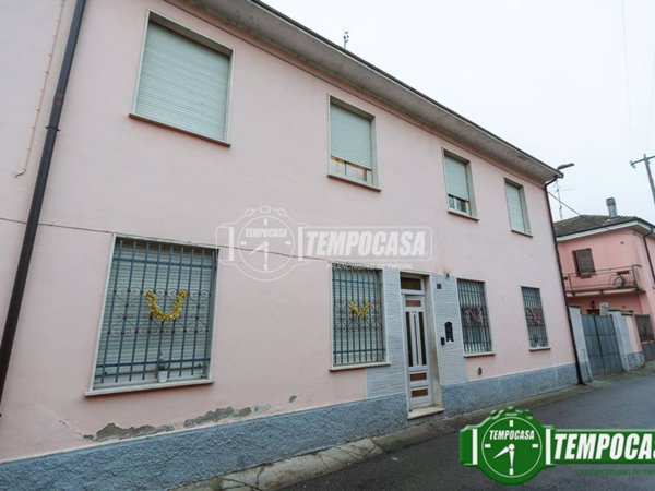 appartamento in vendita a Casalpusterlengo in zona Zorlesco