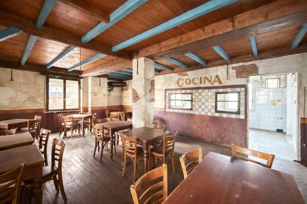 negozio in vendita a Casalpusterlengo