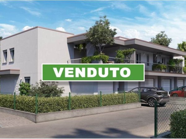 casa indipendente in vendita a Casalpusterlengo