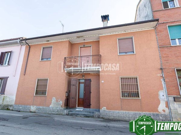 appartamento in vendita a Casalpusterlengo in zona Zorlesco