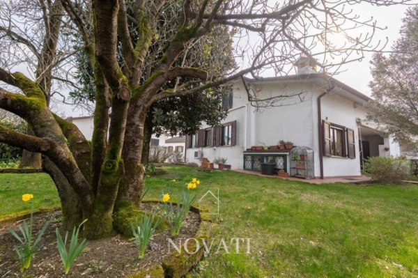 casa indipendente in vendita a Casalpusterlengo
