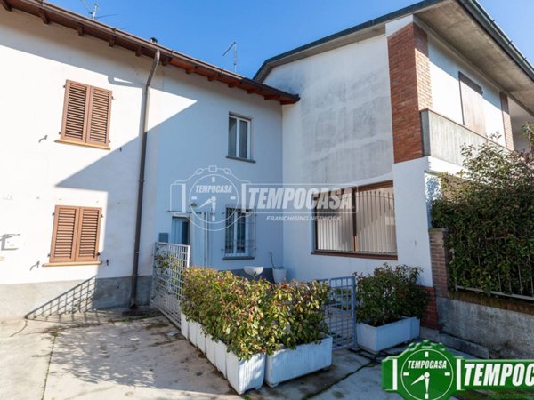 appartamento in vendita a Casalpusterlengo in zona Zorlesco