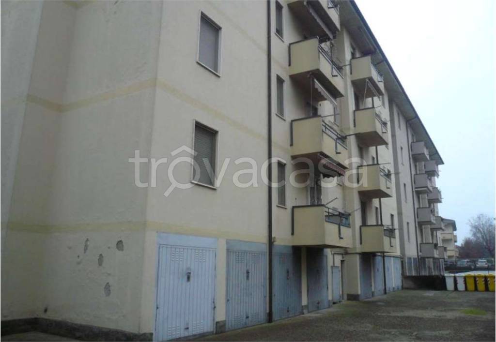 appartamento in vendita a Casalpusterlengo